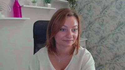 1Angela39 from Germany