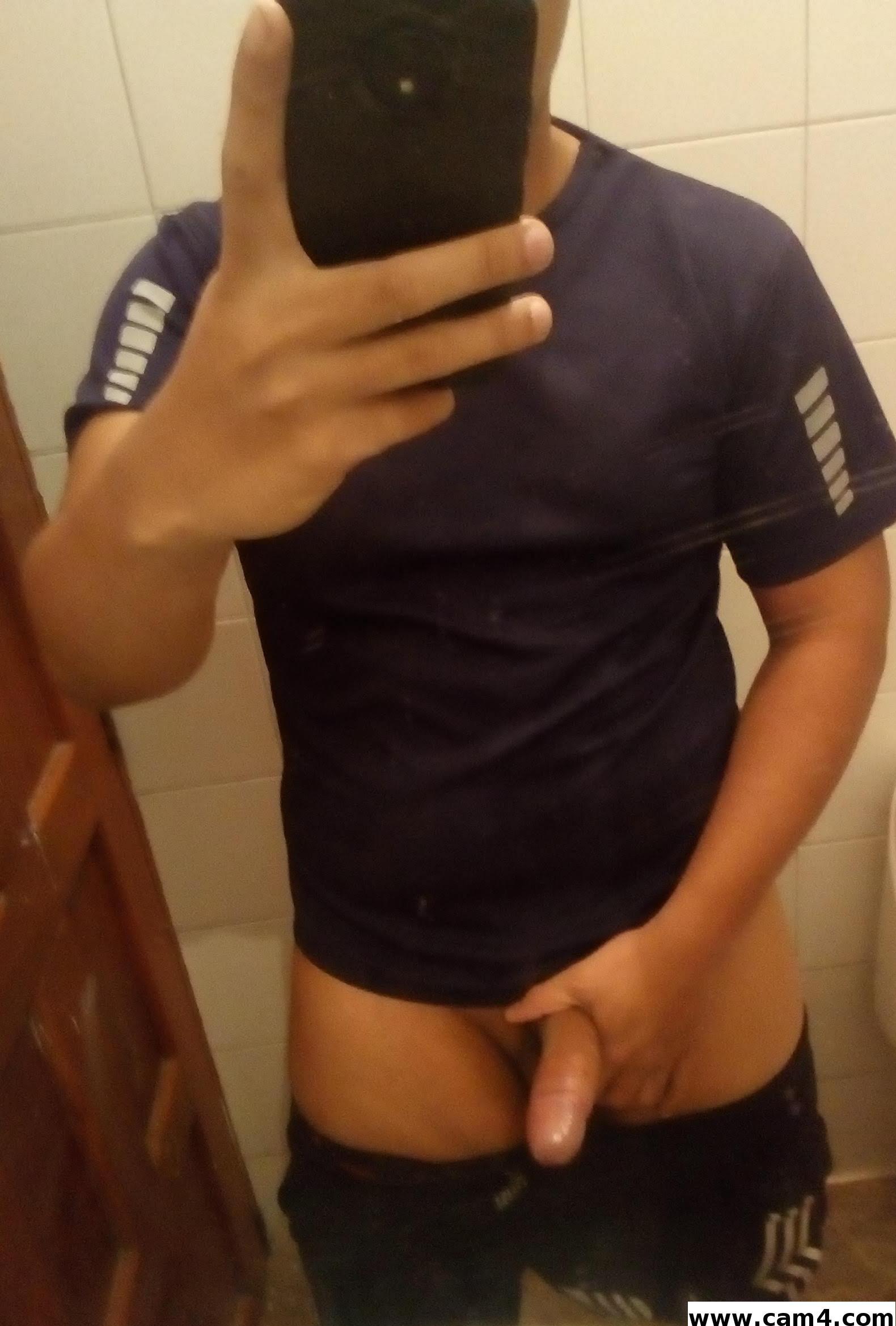 Andre2blea from United States