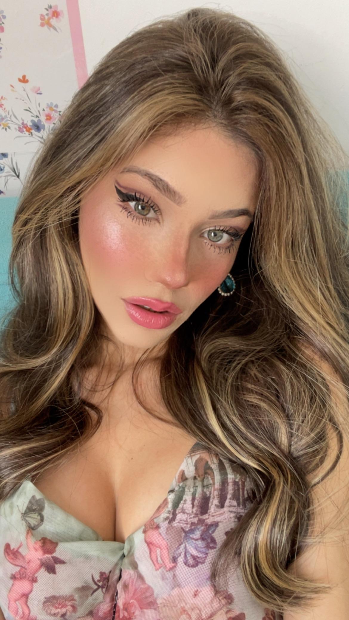 CamiBunny Profile Image