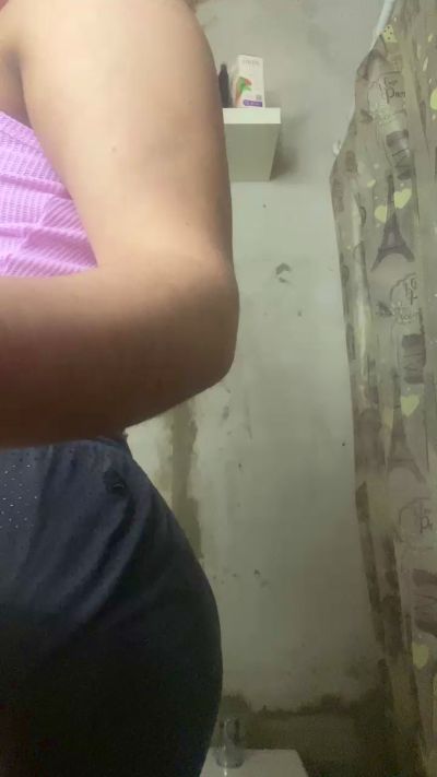 Chinaa97 from Argentina