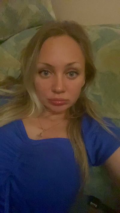 EmillyaW from Netherlands