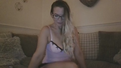 HornyHarriet_XX from United Kingdom