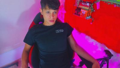 JhonnyJwox from United States