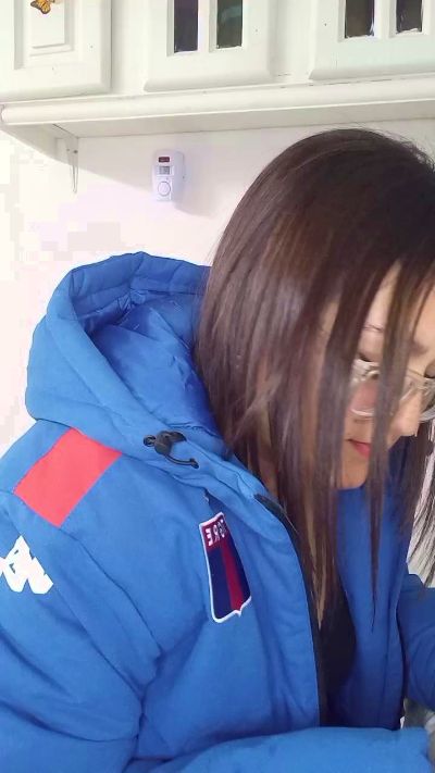Lawyear69 from Argentina