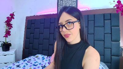 Lexi_Howard from United States