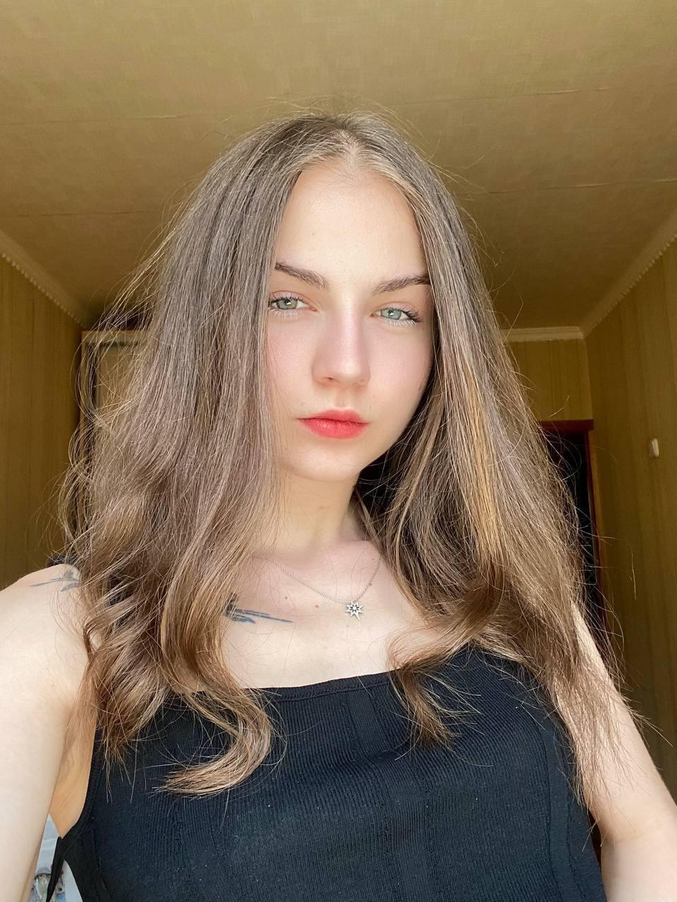 Lilu__Moon Profile Image