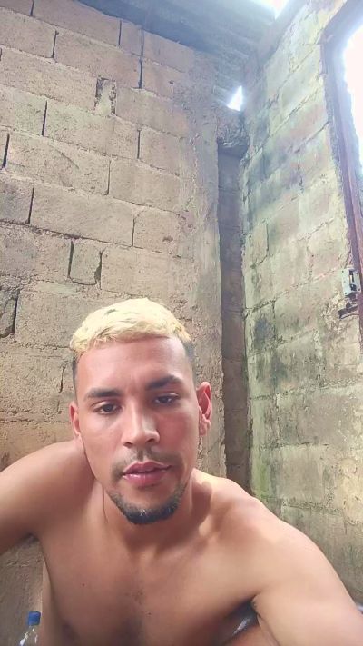 Max_hardPig from Colombia