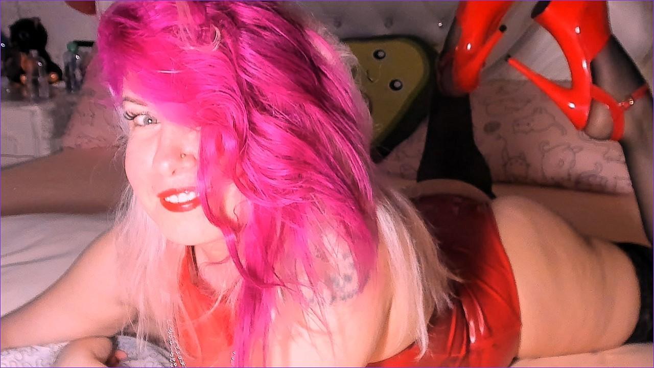 NewDirtySlut from United States