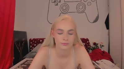 OliviaYellow from Germany