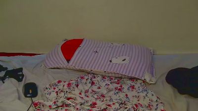 Prettynipples57 from Kenya