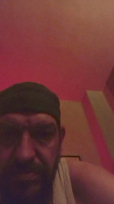 TommyHard81 from Germany