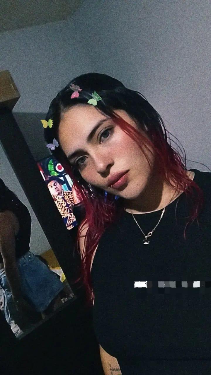 Zoy_Wild from United States