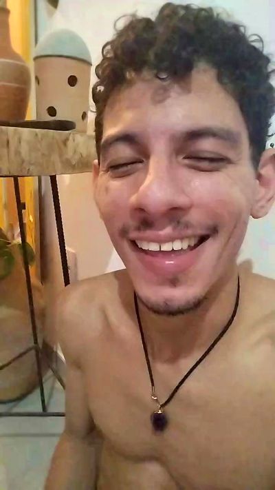 caiquedot from Brazil