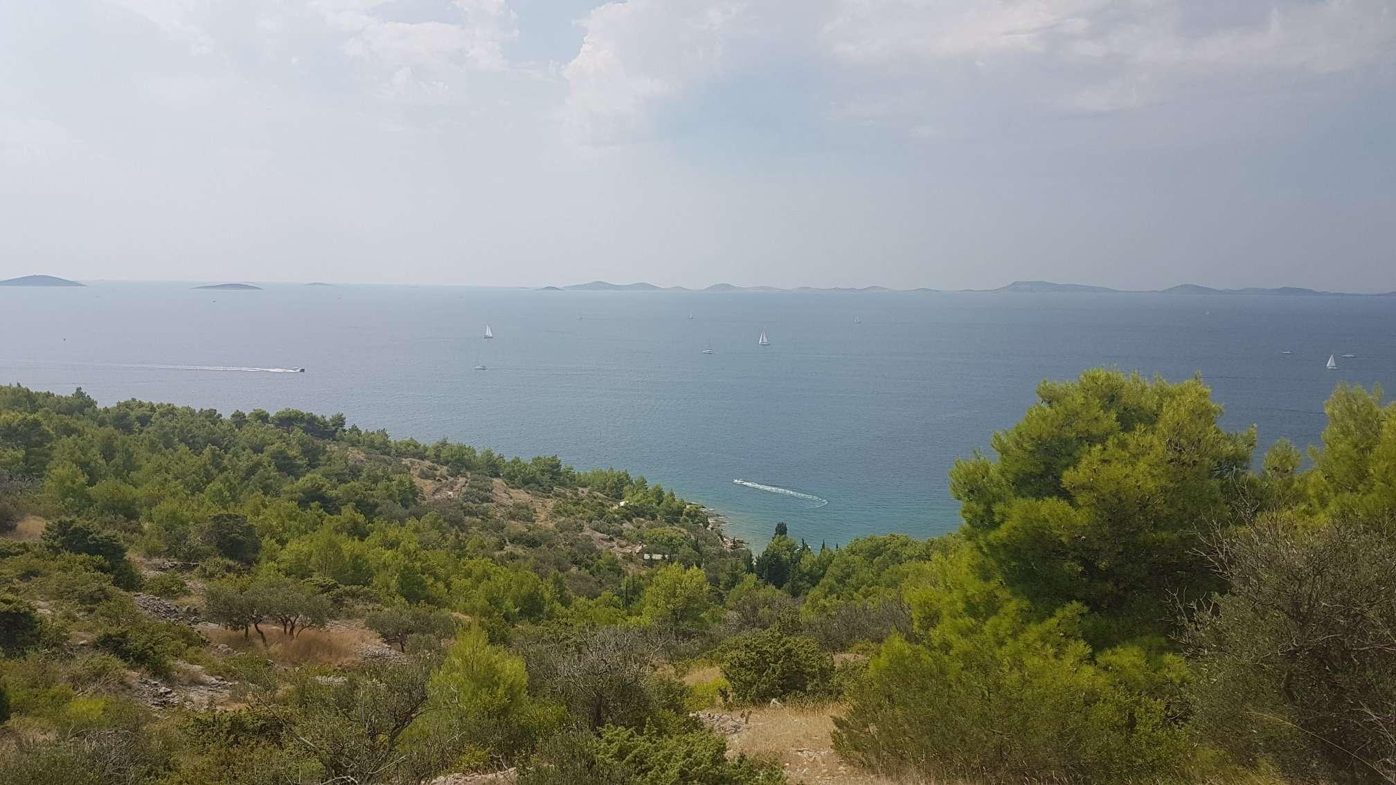 decko20zg from Croatia