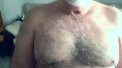 horny60bear from Spain