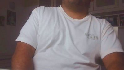 strato85 from Italy