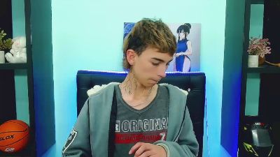 ttimy_x_boy from United States